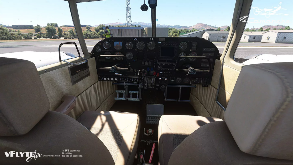 Image of the vFlyteAir Twin Comanche cockpit