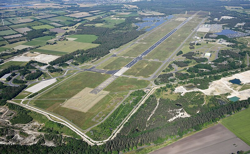 Weeze Airport - Real