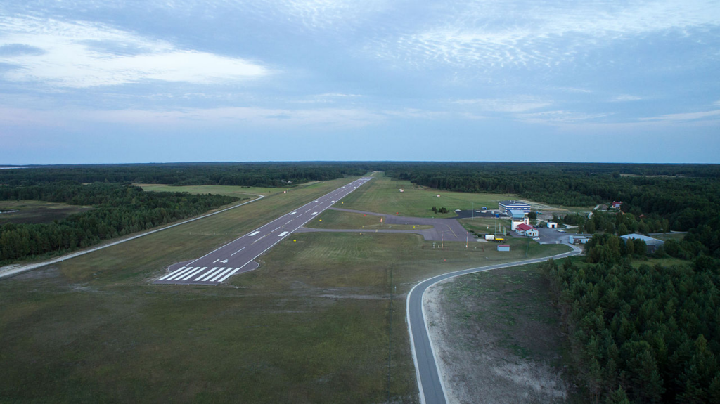 Kardla Airport