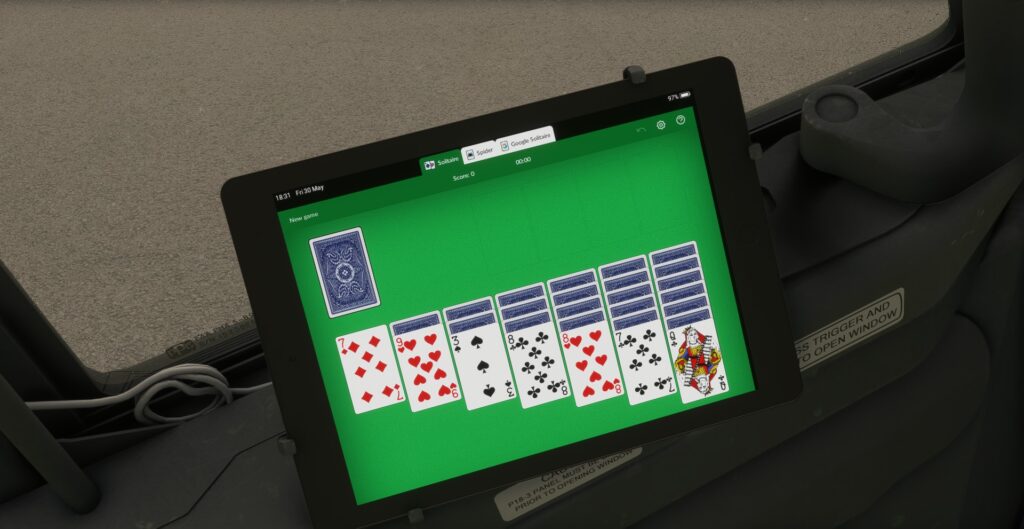 image showing a game of solitaire in the css 737's efb