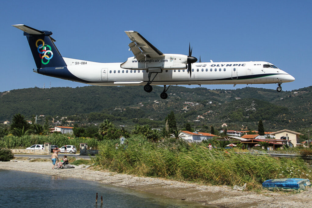 Olympic Air DHC-8-402Q low approach into Skiathos airport.