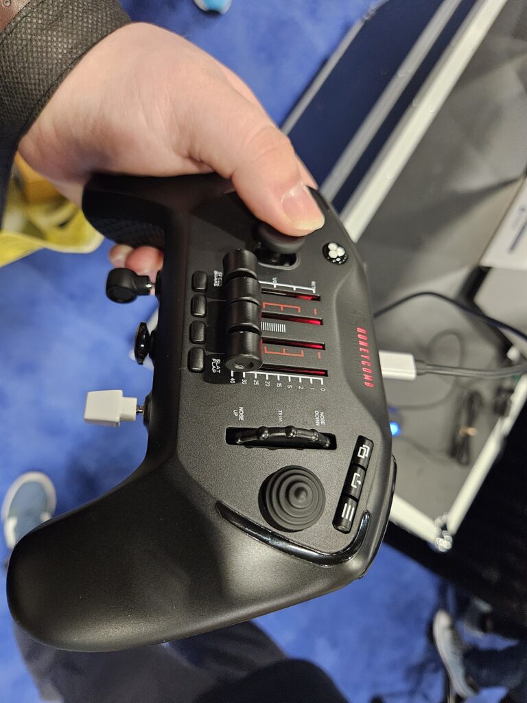 Honeycomb Echo Side View