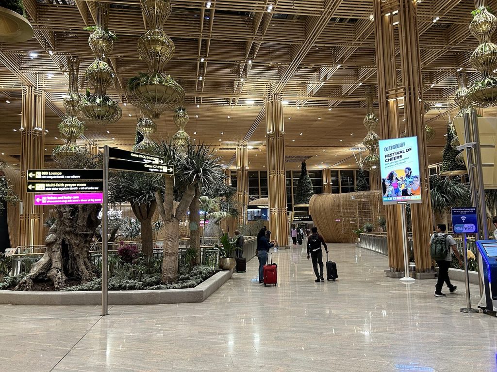 Real life picture of Bengalaru's Kempegowda International Airport terminal 2 showing its very original architectural design and integration of vegetation. 