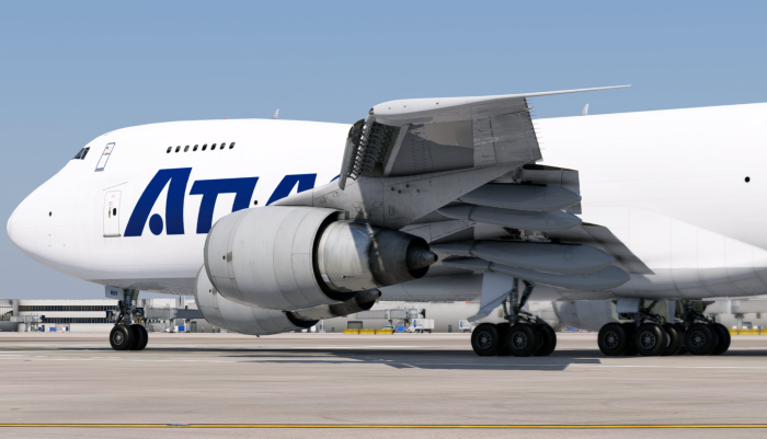 Exterior side view of the Felis 747-200F taxiing