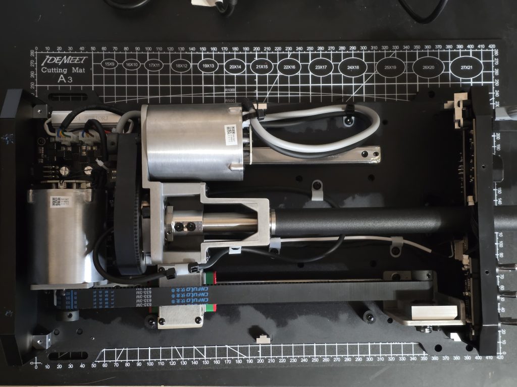 AY210 Internals top view