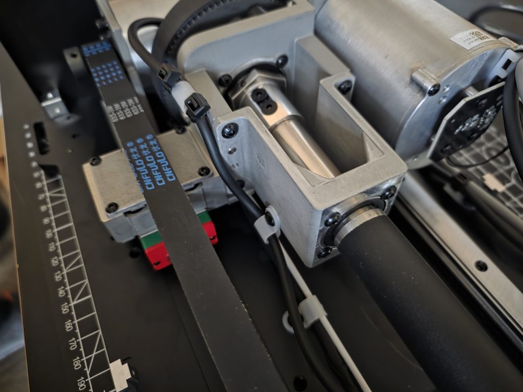 AY210 Internals yoke cage and bearings
