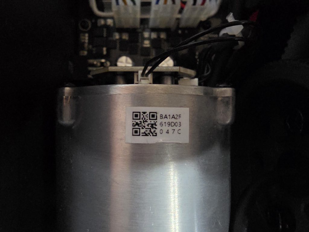 AY210 Motor