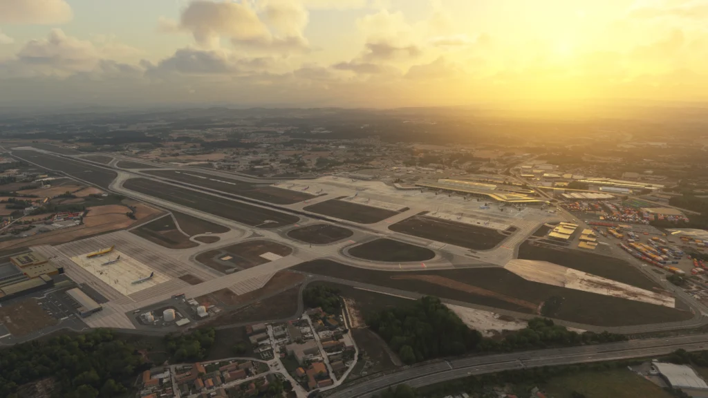 TaiModels Porto LPPR MSFS Bird's Eye View