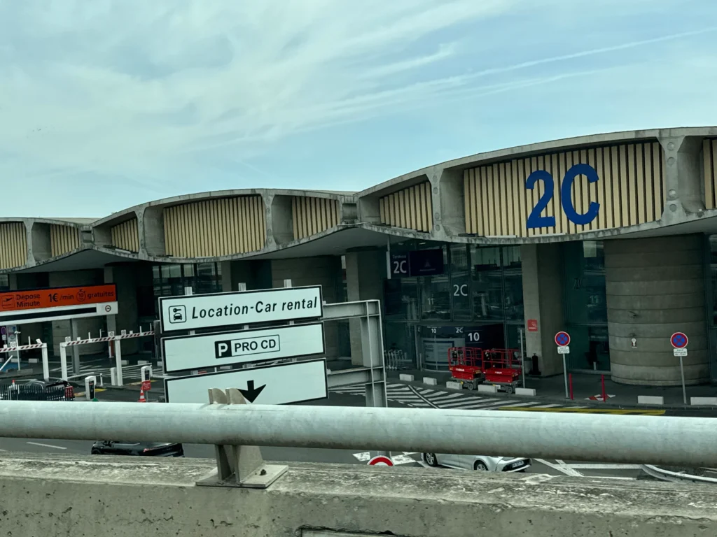 Paris Charles de Gaulle Airport Terminal 2C exterior used as reference for the iniBuilds LFPG scenery MSFS 2024