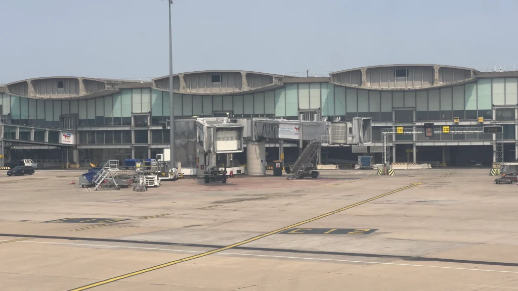 Paris Charles de Gaulle Airport terminal apron and jetways used as reference for the iniBuilds LFPG scenery MSFS 2024 